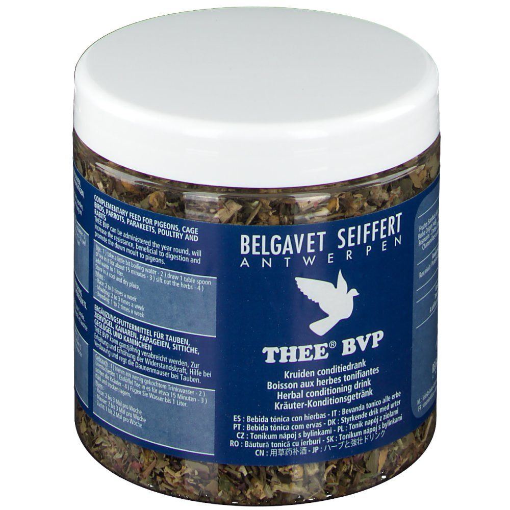 Pot d'herbes, vue oblique avant. Couvercle blanc. Étiquette bleue avec texte: THEE® BVP, boisson aux herbes tonifiantes. Logo: Colombe.