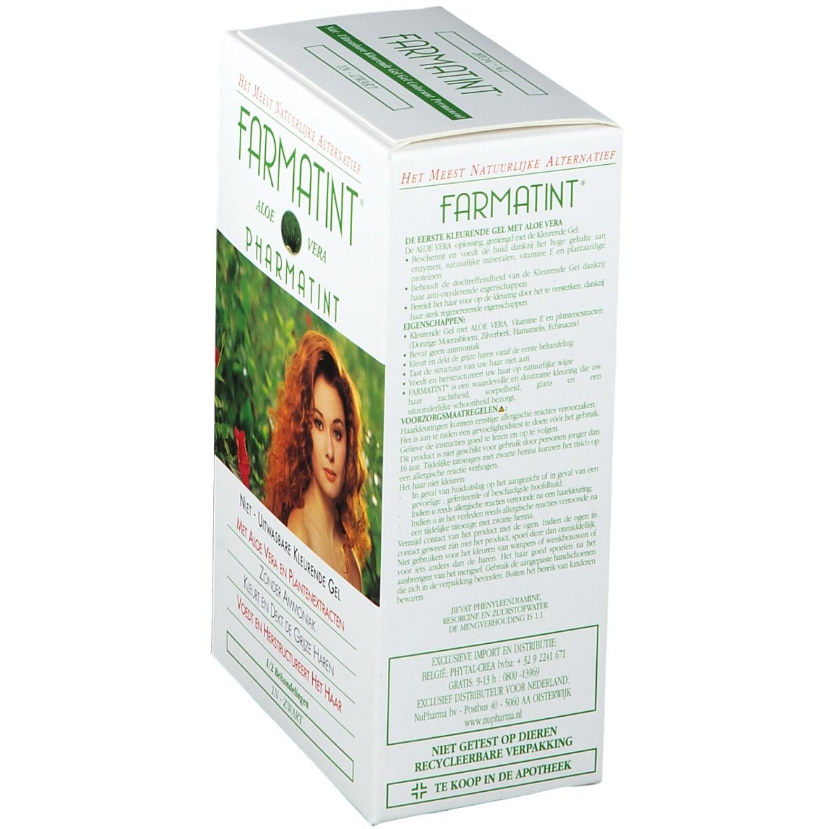 Boîte "Farmatint" blanche en biais. Femme aux cheveux roux. Texte : "Aloe Vera", "Pharmatint". Texte au dos.
