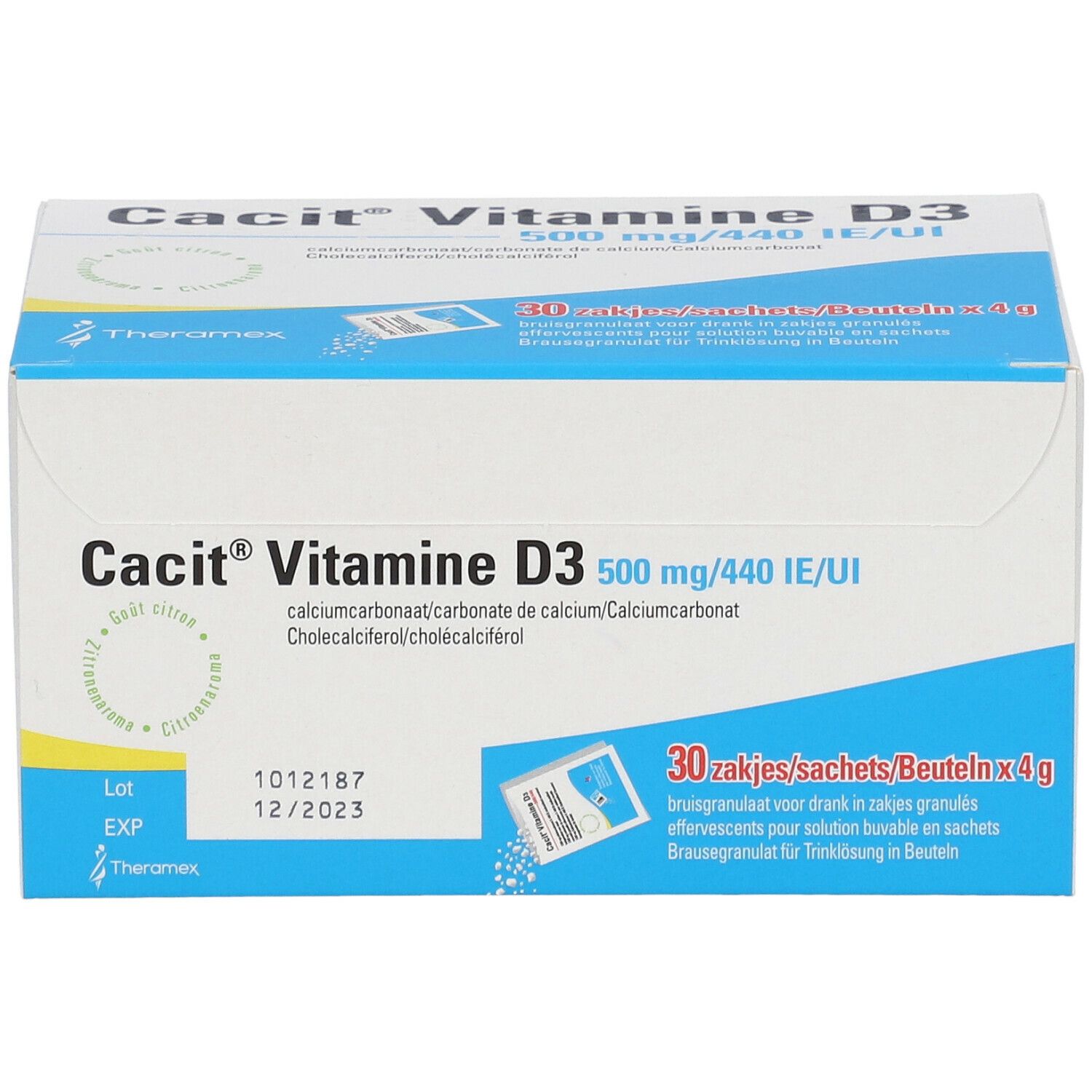 Cacit Vitamine D3 doosje met 30 zakjes. Opschrift: 500 mg/440 IE/UI. Houdbaar tot 12/2023.