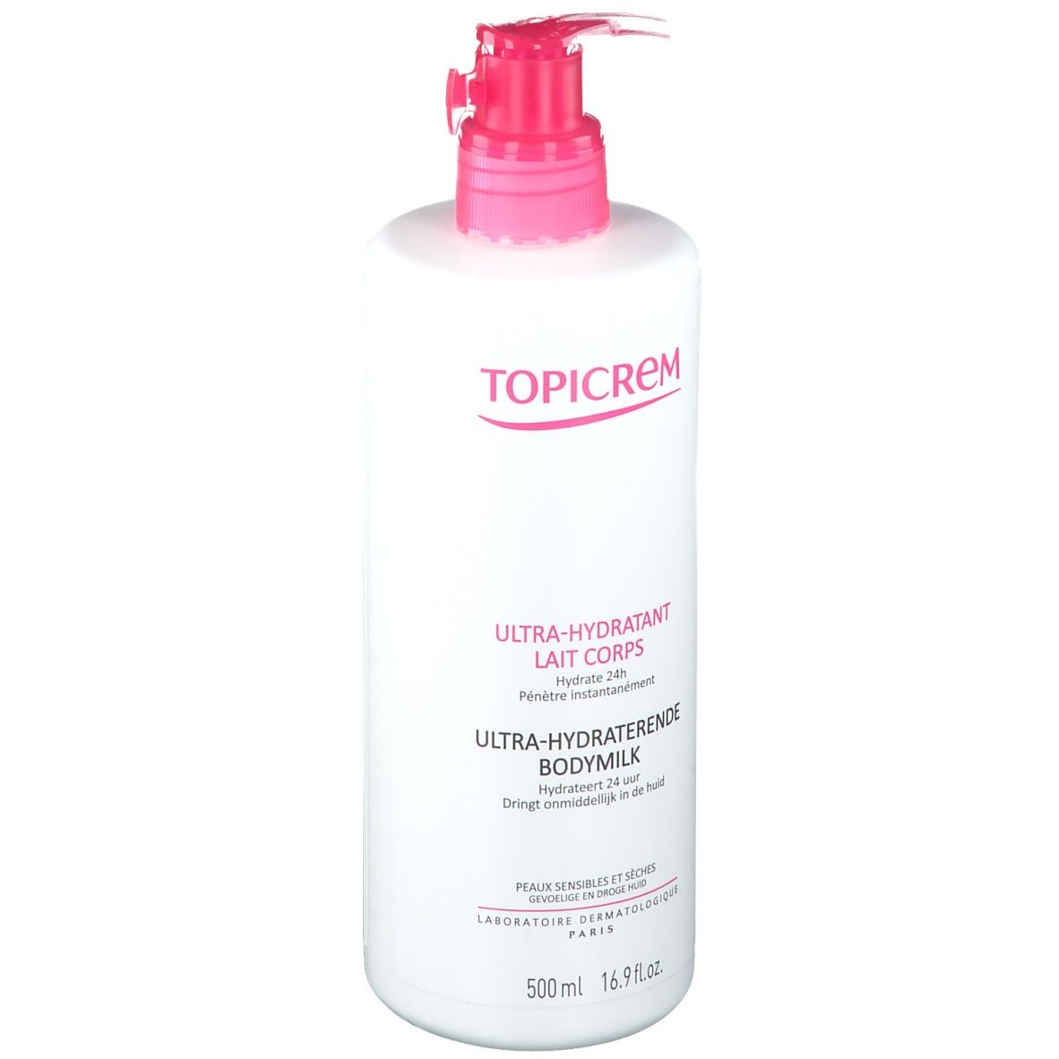 Witte fles met roze pomp. Tekst: TOPICREM, ULTRA-HYDRATANT LAIT CORPS, ULTRA-HYDRATERENDE BODYMILK. 500 ml.
