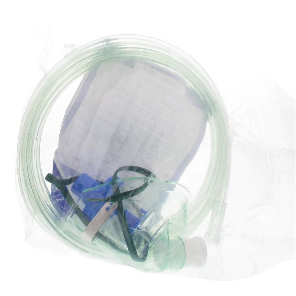 Masque à oxygène avec tube et accessoires, emballé. Masque vert, raccord bleu, sangle noire.