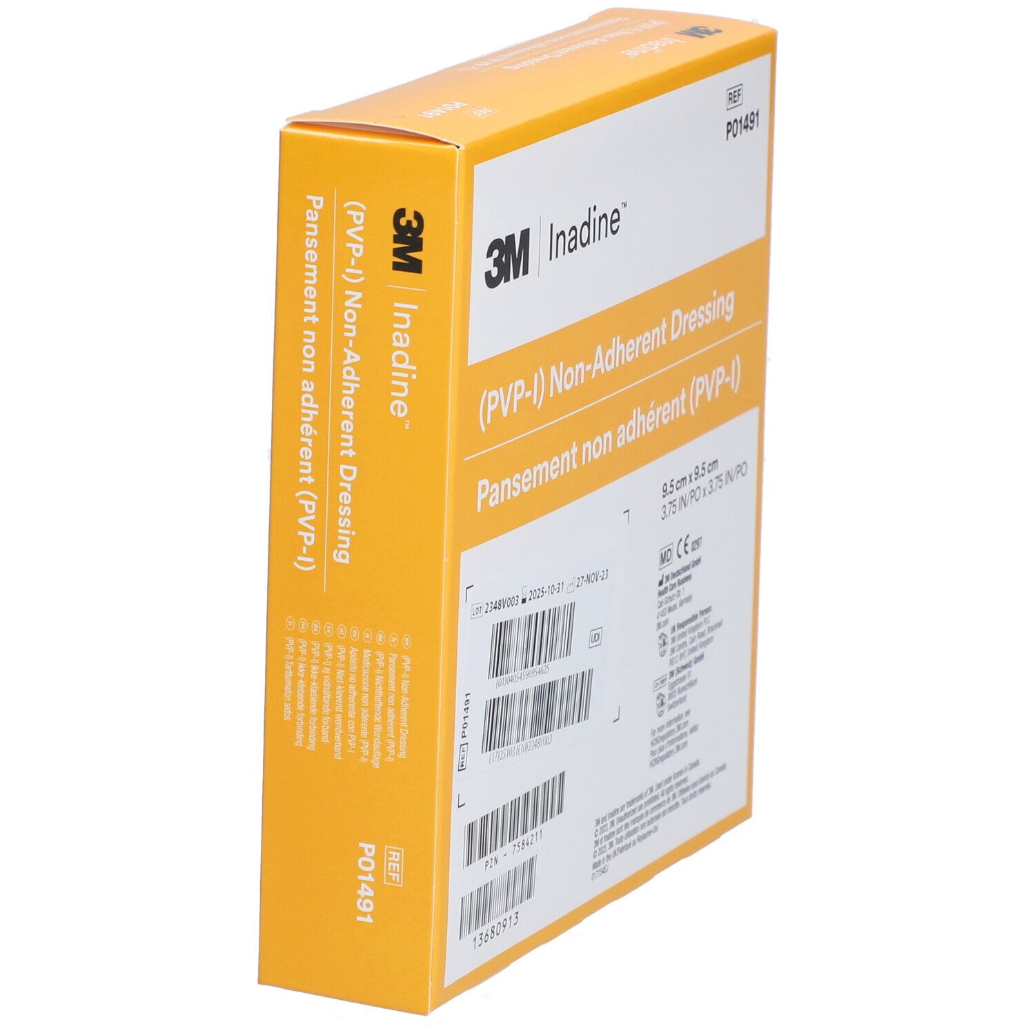 Schuin geplaatste gele verpakking met 3M en Inadine logo. (PVP-I) Niet-verklevend verband. Met barcode en CE-markering.