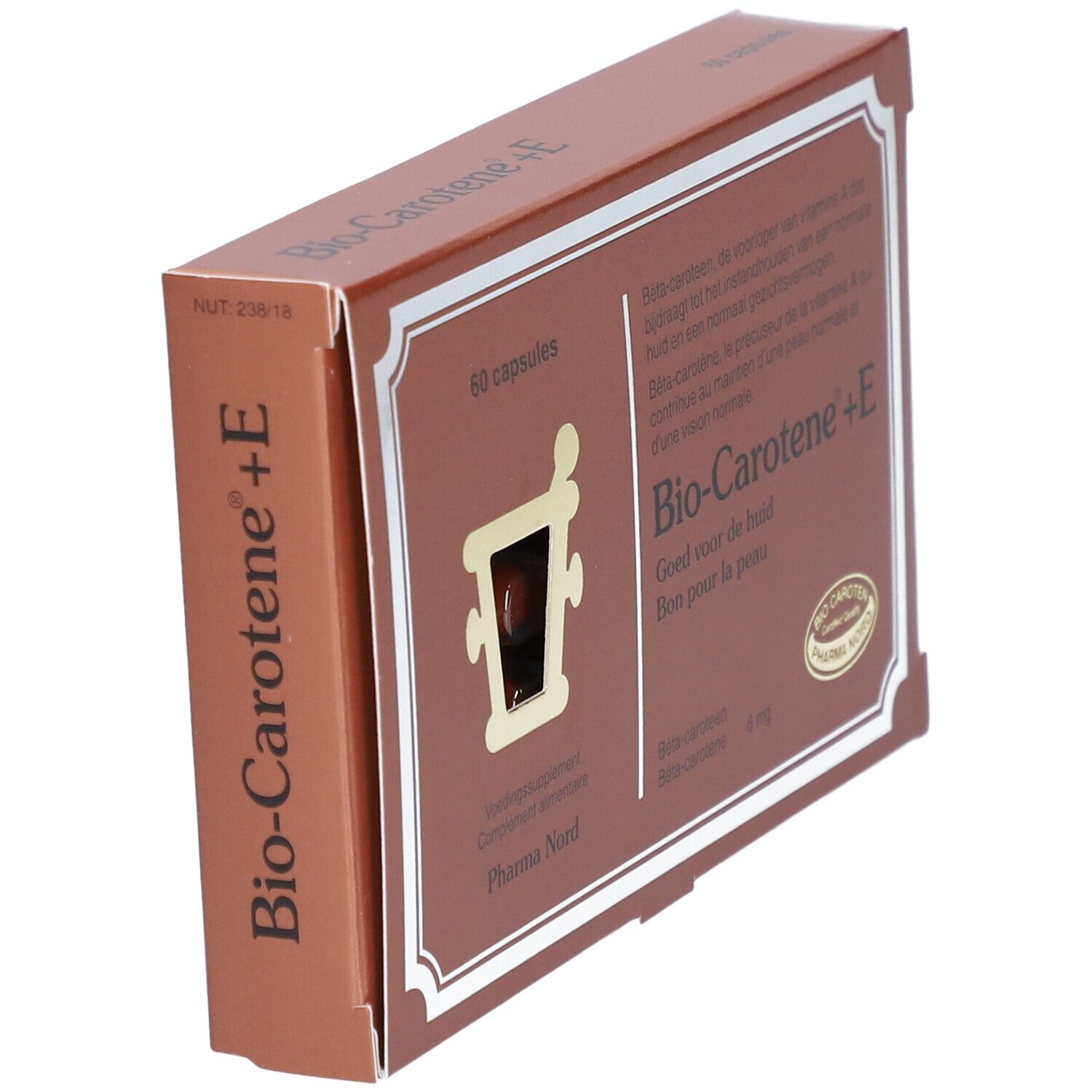 Boîte marron "Bio-Carotène+E". 60 capsules. Logo Pharma Nord. Texte en néerlandais et français.