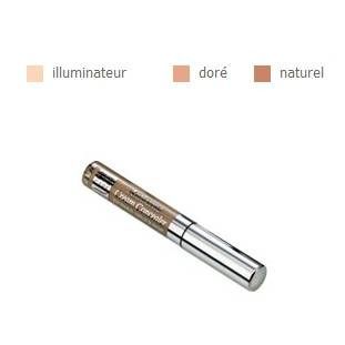 Stift-applicator met crème concealer. Zilverkleurige behuizing, transparante dop. Opschrift: Cream Concealer.