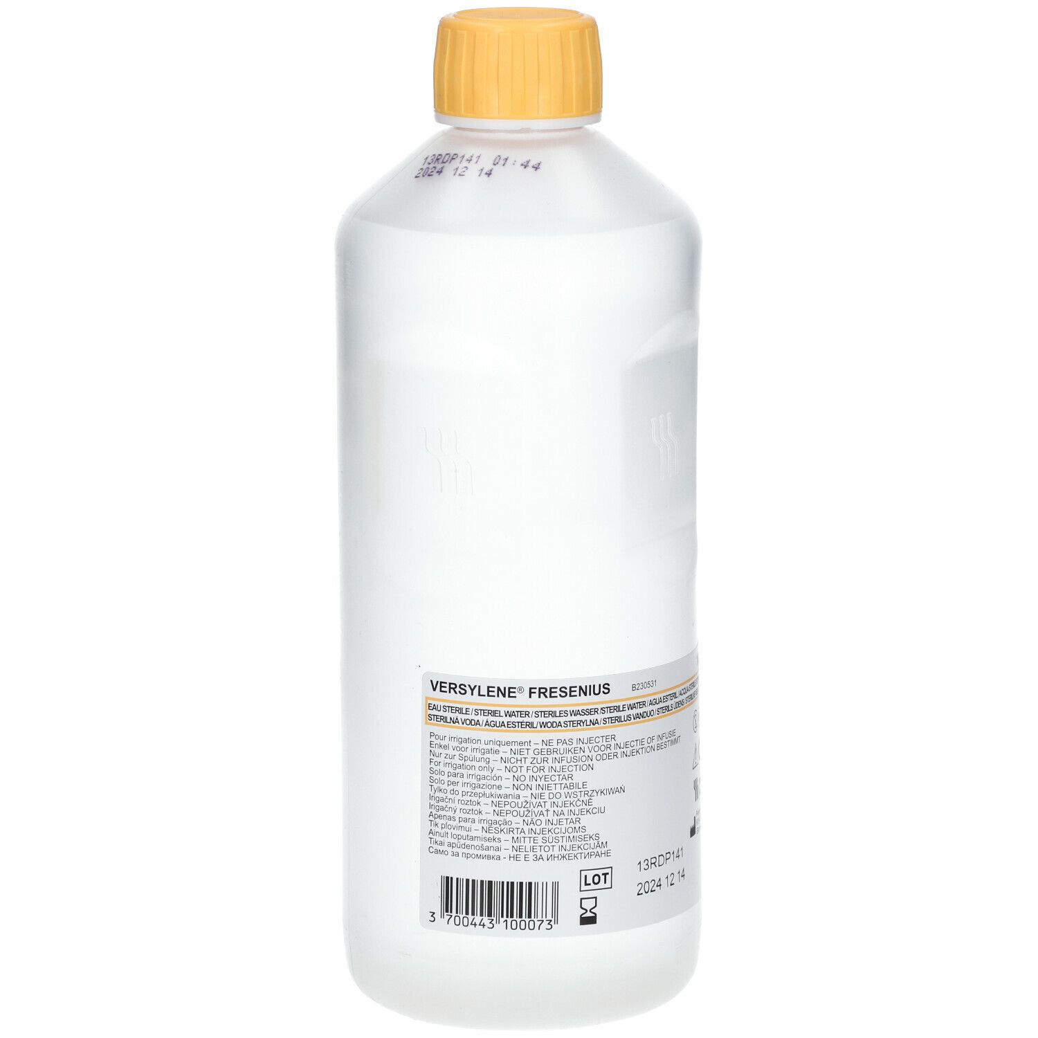 Transparente Flasche mit gelbem Verschluss. Aufschrift: VERSYLENE FRESENIUS. Etikett mit Produktinformationen und Barcode.