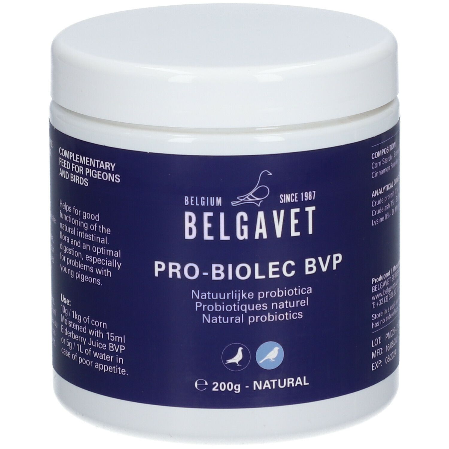 Wit, cilindrisch vat met blauw etiket. Opschrift: PRO-BIOLEC BVP, Belgavet, 200g - NATURAL. Vogel-logo.