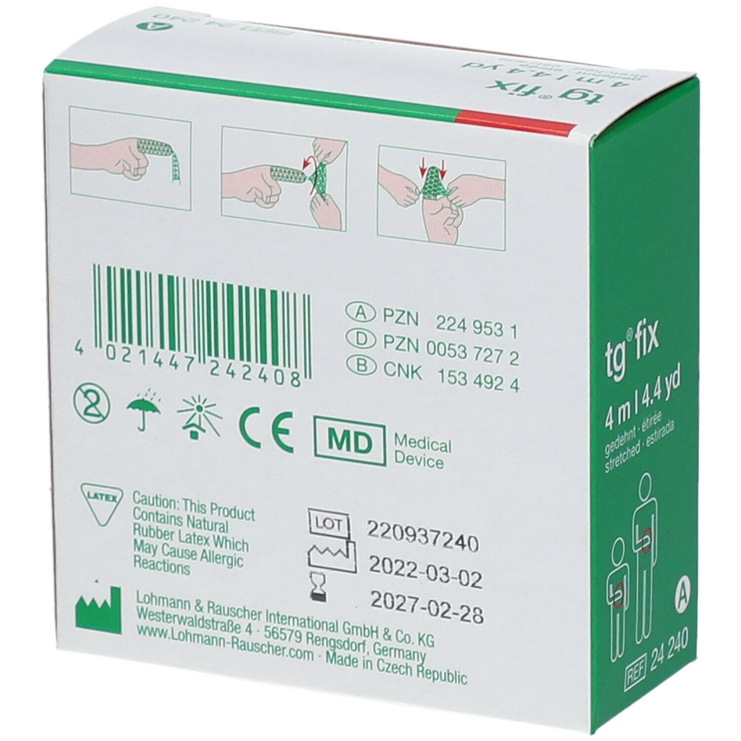 Achterkant van de groene verpakking. Opschrift: tg fix, 4 m | 4.4 yd, PZN, CE-markering, latex waarschuwing, lotnummers.