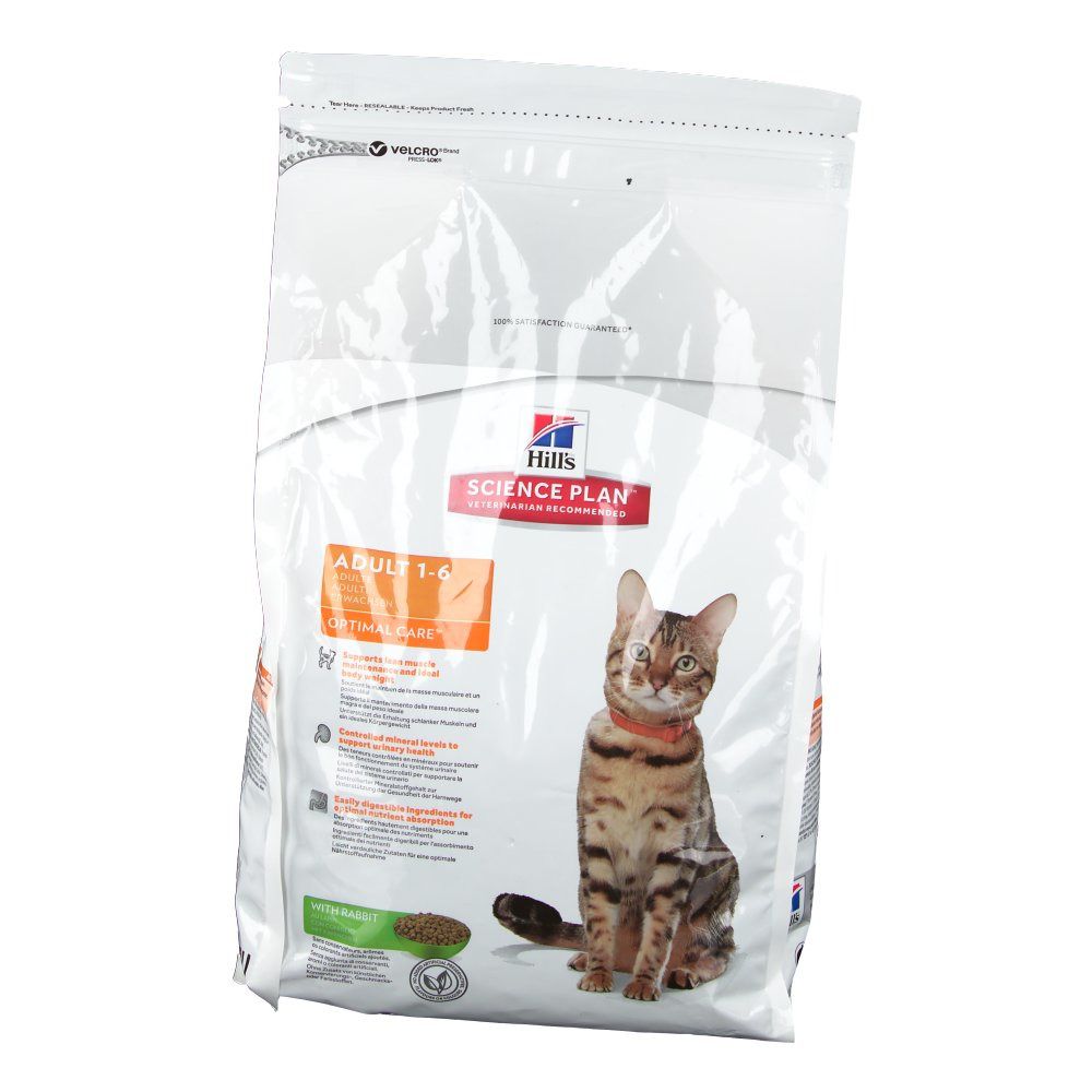 Sac de nourriture pour chats. Inscription : Hill's Science Plan Adult 1-6. Image d'un chat. Emballage vert et blanc.