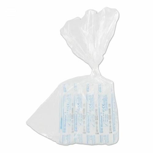 Sachet contenant plusieurs aiguilles BD Microlance 3. Emballées individuellement dans du plastique. Informations imprimées.