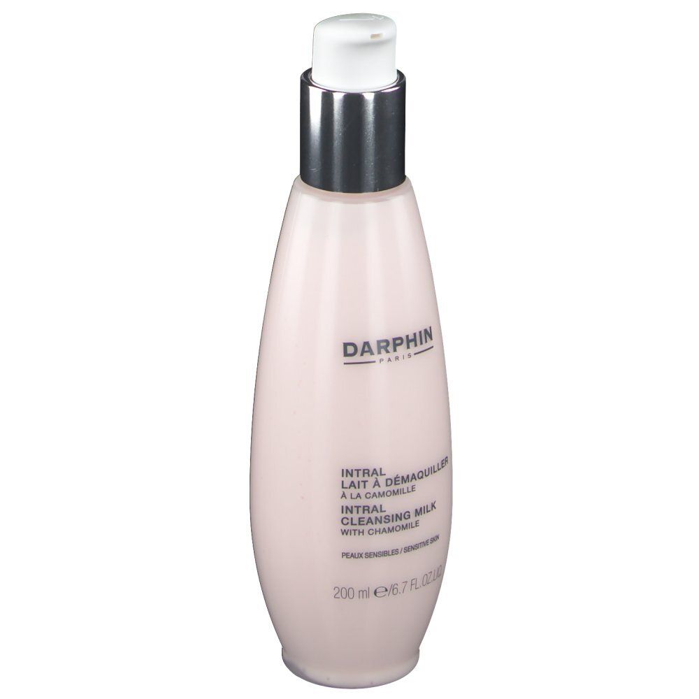 Roze fles met witte pomp. Opschrift: DARPHIN, Intral Lait à Démaquiller, Intral Cleansing Milk with Chamomile.