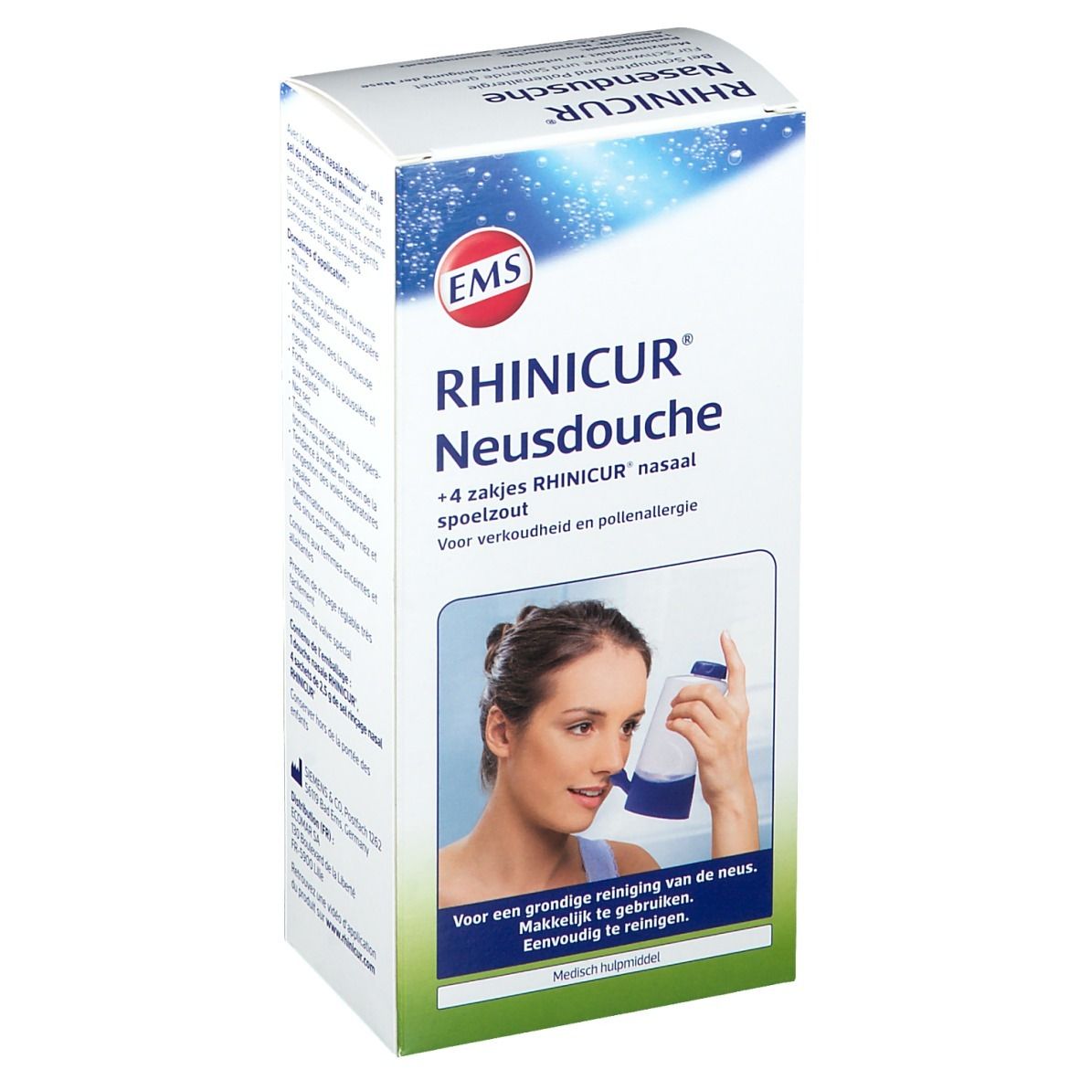Boîte de Rhinicur Neusdouche. Contient +4 sachets de sel de rinçage nasal. Femme utilisant la douche.