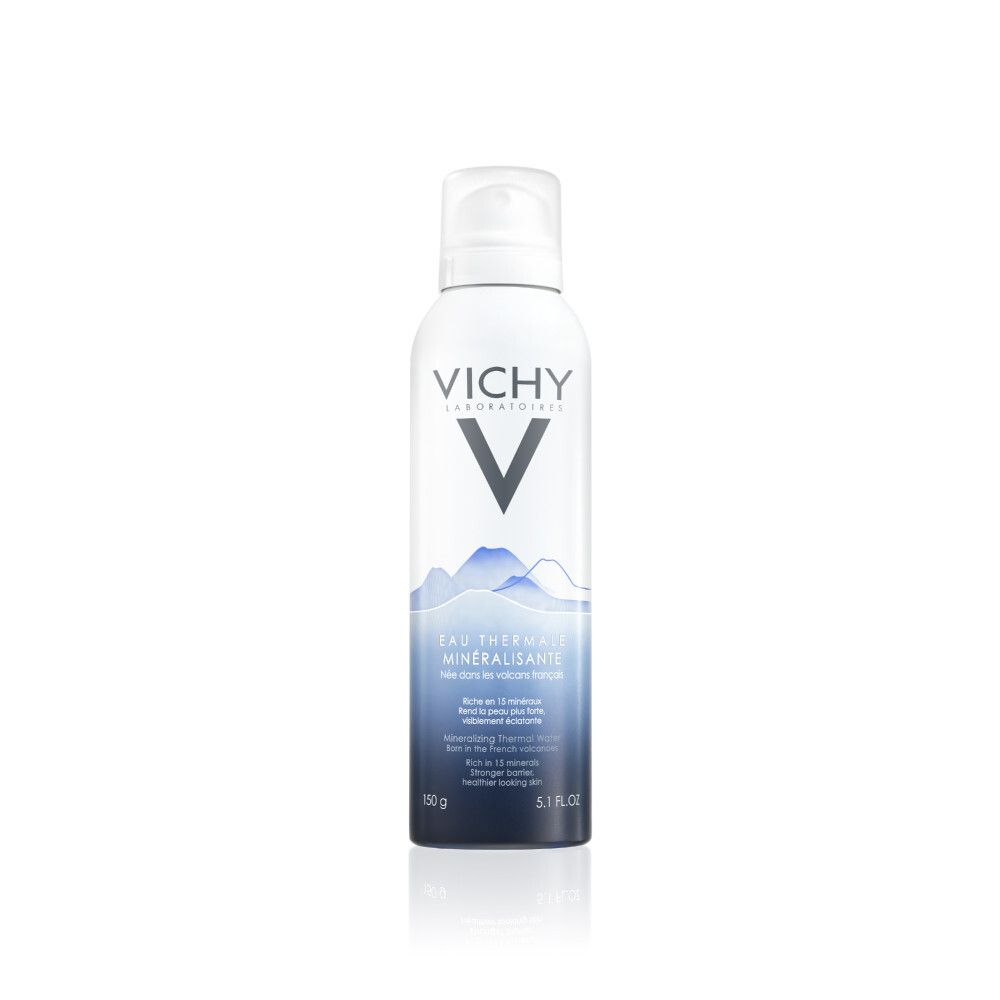Witte sprayfles met blauw etiket. Vichy-logo en productnaam duidelijk zichtbaar.