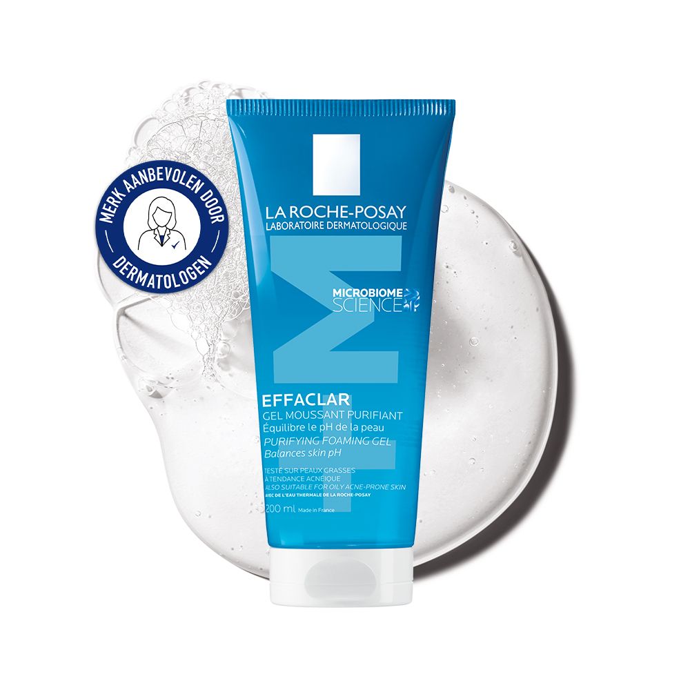 La Roche-Posay Effaclar reinigingsgel tube op schuim. Logo dermatologen aanbeveling. Tekst: Effaclar, Gel moussant purifiant.