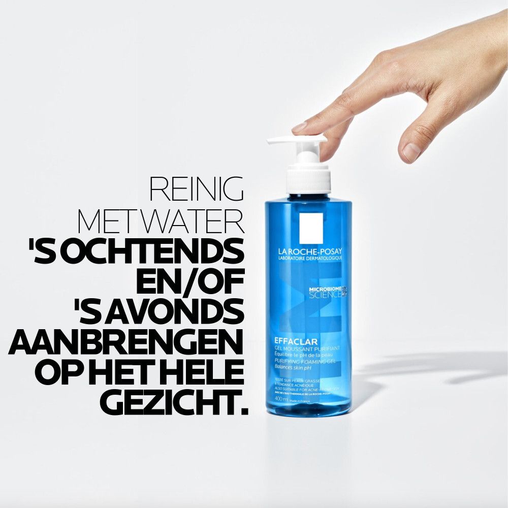 Hand houdt fles vast. Tekst: 's Ochtends en/of 's avonds aanbrengen.