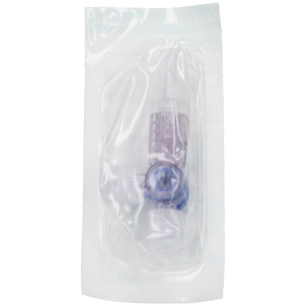 Medisch hulpmiddel in steriele verpakking. Drie-weg kraan met blauw en paars plastic. Zichtbare connectoren.