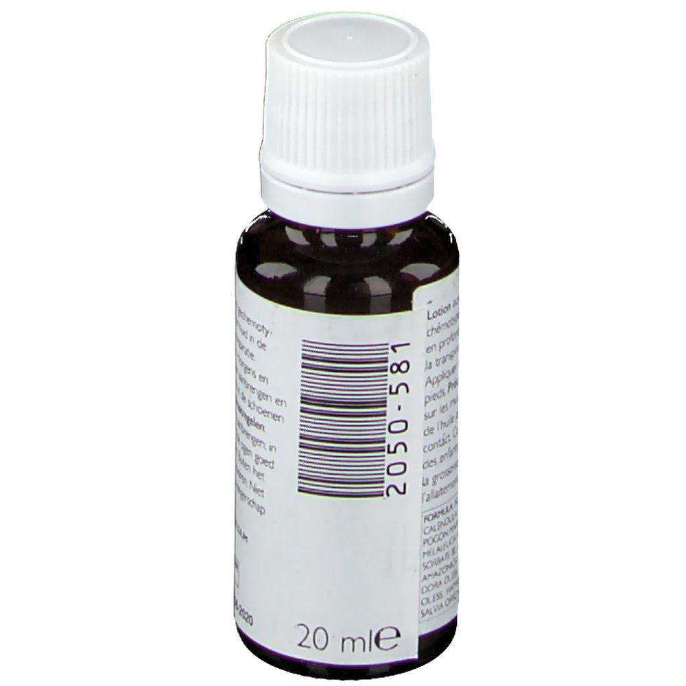Bruine glazen fles met witte dop. Etiket met barcode en tekst: 20 ml.