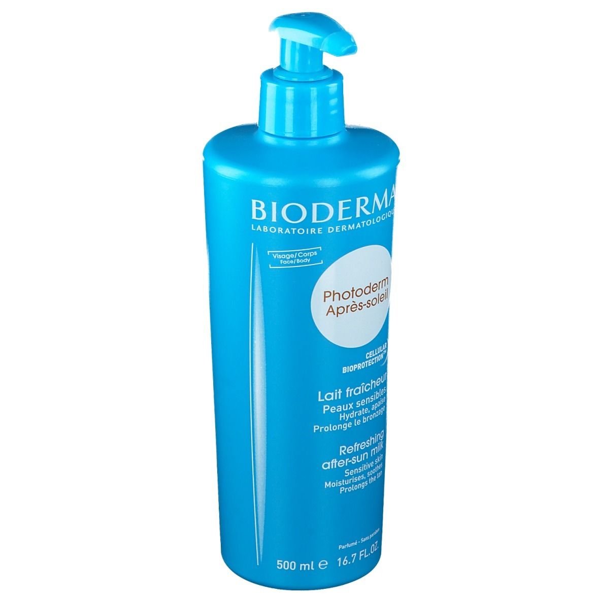 Blaue Flasche mit BIODERMA-Label und "Photoderm Après-soleil"-Aufschrift. Pumpverschluss. Text in Französisch und Englisch.