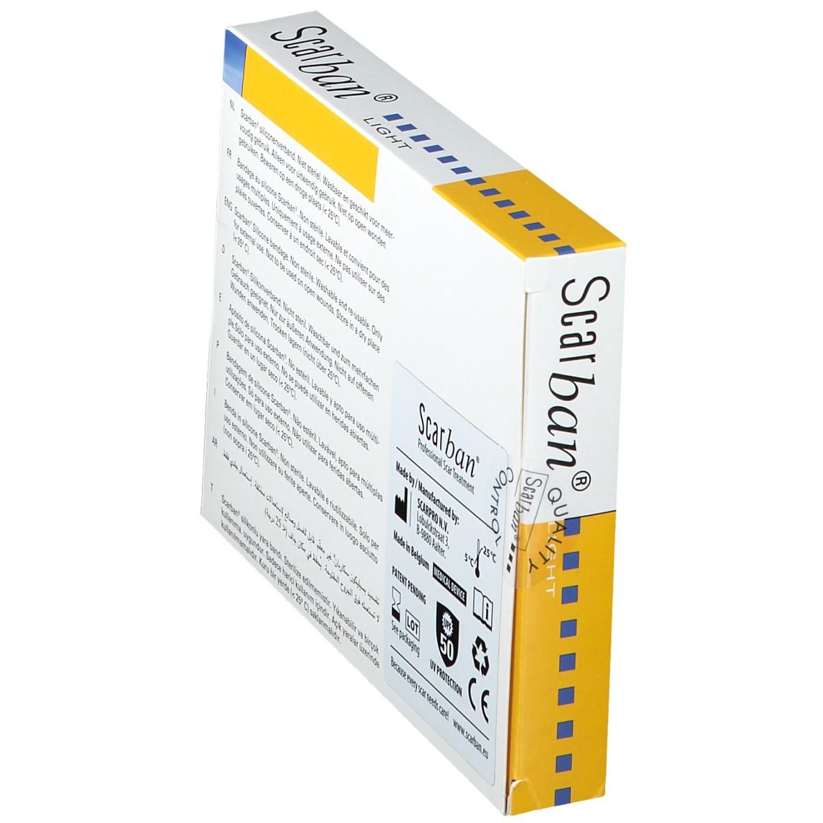 Scarban® Light verpakking, schuin. Wit en geel. Tekst en logo zichtbaar. Productie-informatie.
