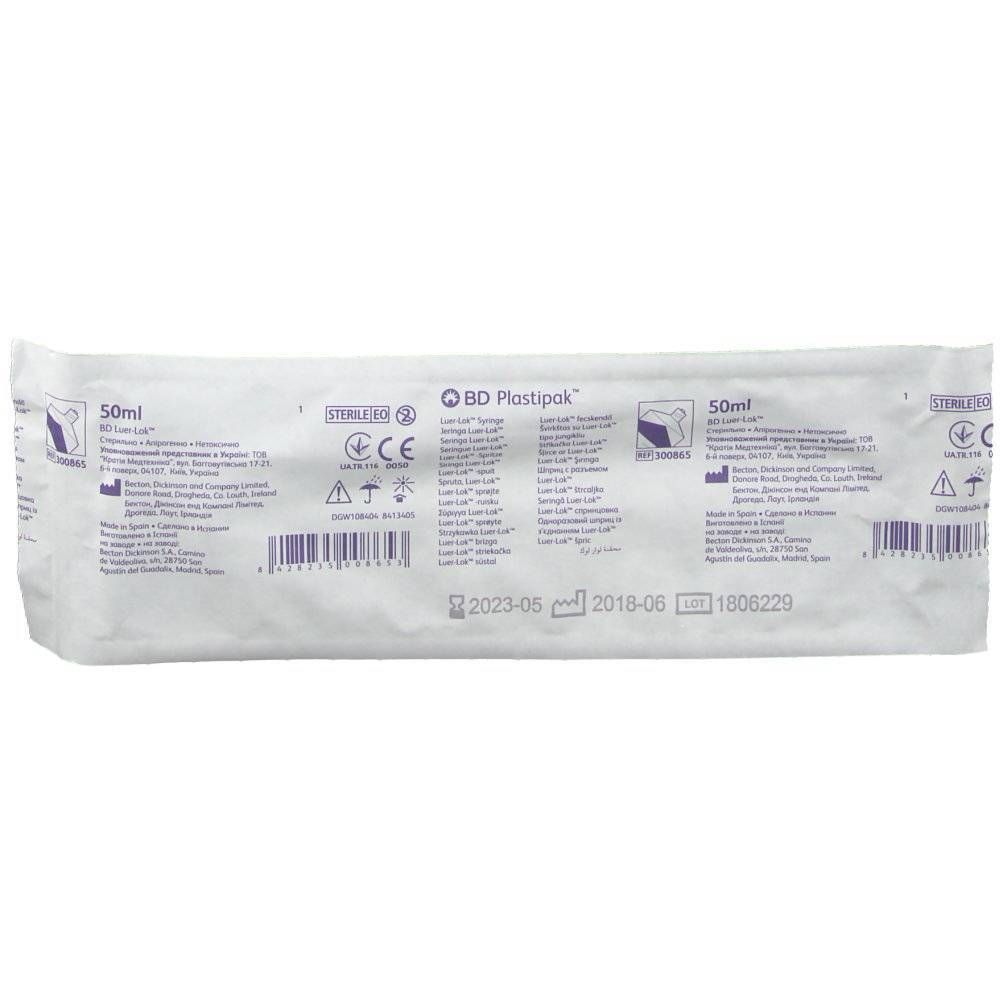 Verpakking met productinformatie. Opdruk BD Plastipak, 50ml. Gesteriliseerd. CE-markering.