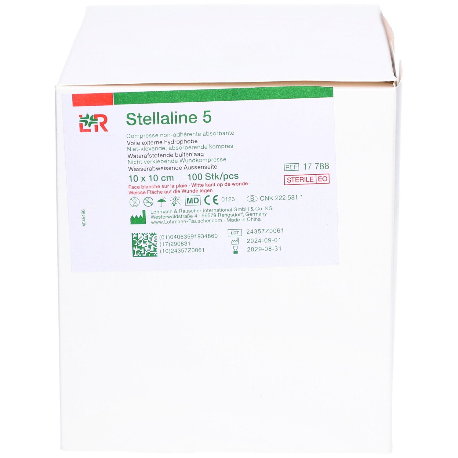 Witte doos met opdruk. Opschrift: Stellaline 5, 10 x 10 cm, 100 st/pcs. Steriel. Logo LR. Houdbaarheidsdatum 2028-08-31.
