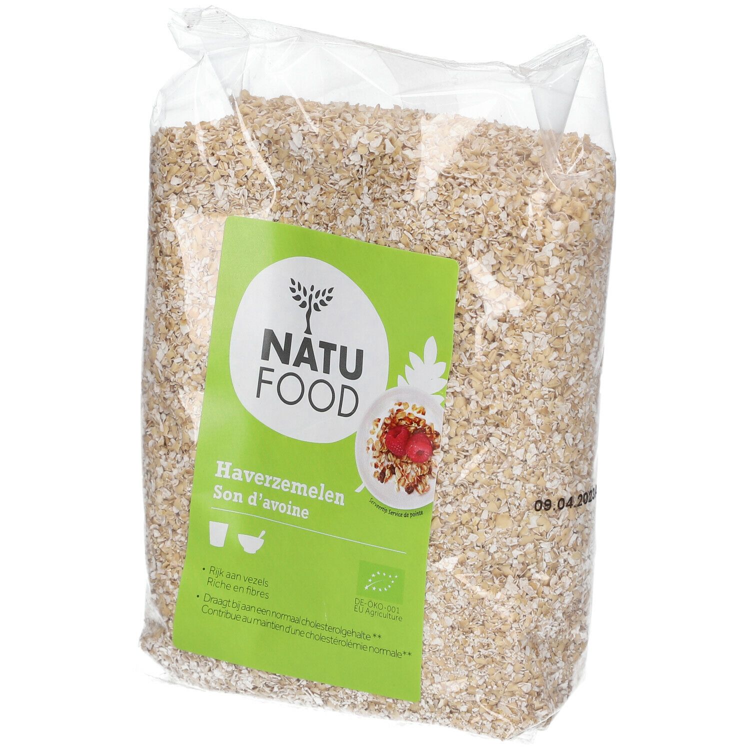 Sachet transparent de flocons d'avoine. Étiquette verte avec logo et texte 'NATU FOOD Haferzemelen Son d'avoine'.