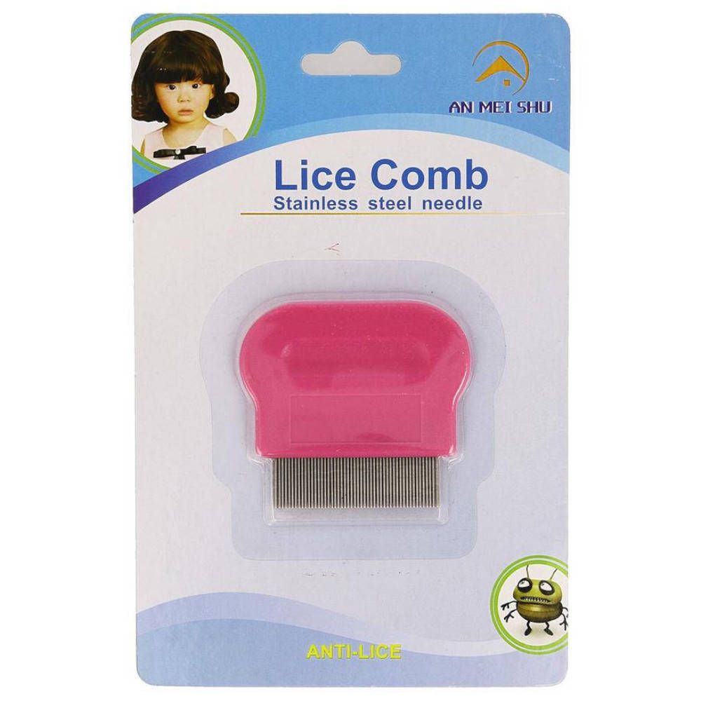 Peigne à poux rose sur emballage. Dents en métal, manche. Texte: Lice Comb, aiguille en acier inoxydable. Marque: AN MEI SHU.