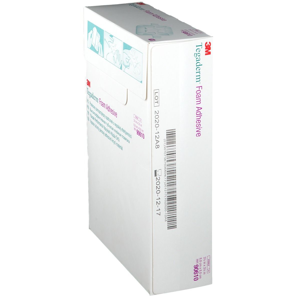 Boîte de 3M Tegaderm Foam Adhesive. Code produit 90610. Code-barres et date de péremption.