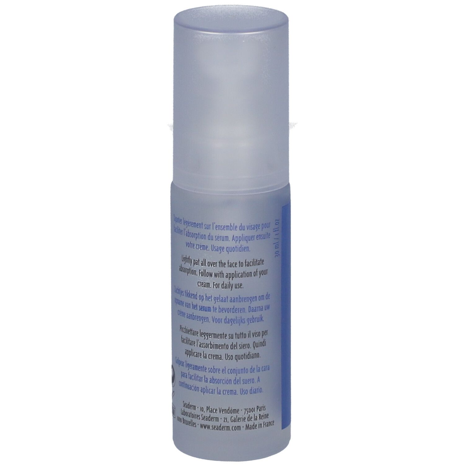 Petite bouteille cylindrique avec étiquette bleue. Inscription : SEADERM, Sérum multi-hydratant. Bouchon transparent.