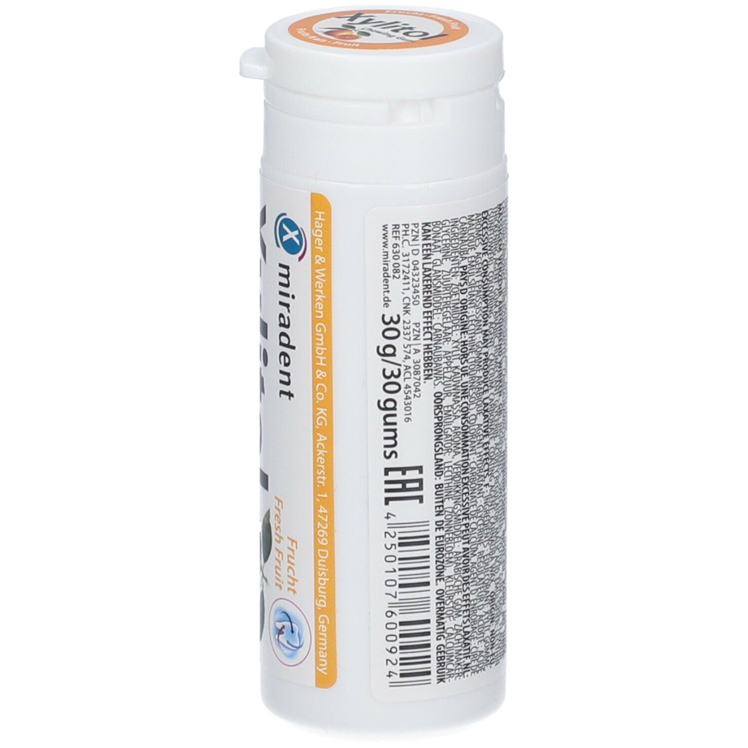 Witte, cilindrische doos met oranje etiket. Opschrift: Xylitol Chewing Gum, Miradent. Afbeelding van een sinaasappel. 30g/30 gums.