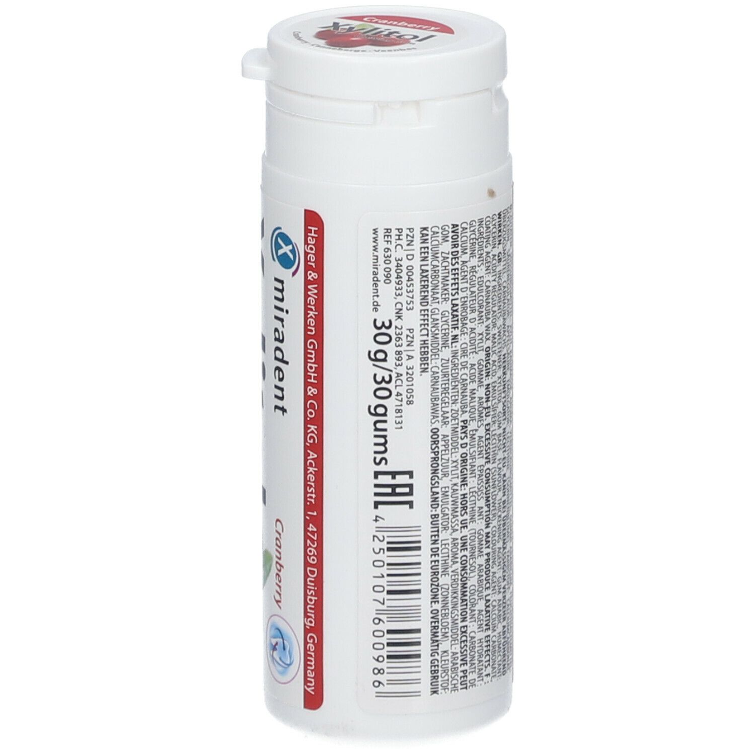Witte cilindrische doos met Miradent Xylitol kauwgom. Cranberry-illustratie. Tekst: Suikervrije kauwgom met zoetstof xylitol. 30g/30 gums.