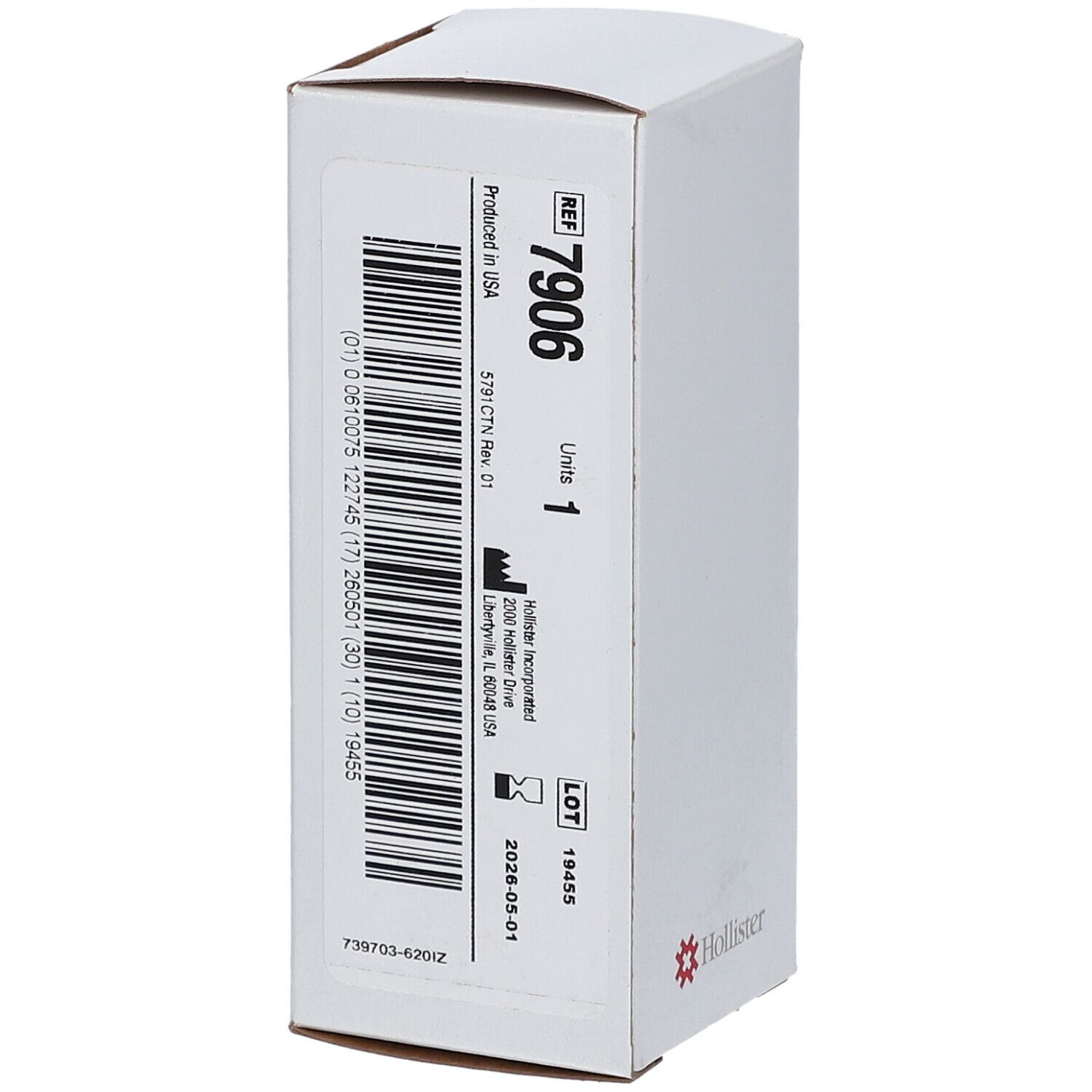 Witte doos met barcode en tekst. Productcode 7906 en "Hollister". Geproduceerd in de VS.