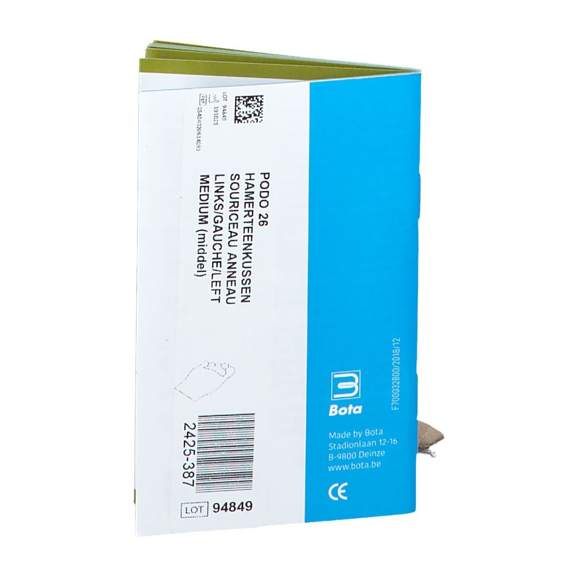 Livre ouvert avec informations produit. Texte: 'Podo 26 Hamerteenkussen Links/gauche/left Medium'. Logo 'Bota'.