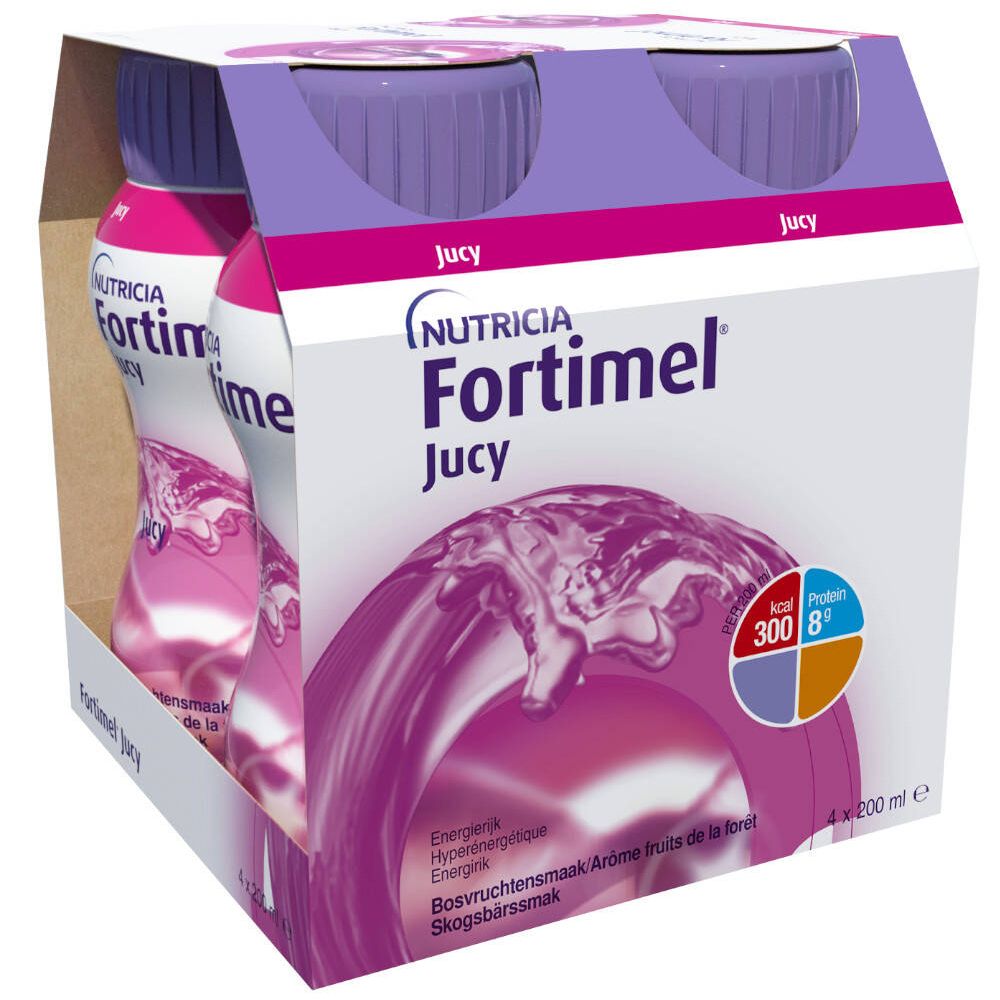 Verpakking van Fortimel Jucy flessen. Vier flessen in kartonnen verpakking. Opschrift: Nutricia, kcal 300, Eiwit 8g.