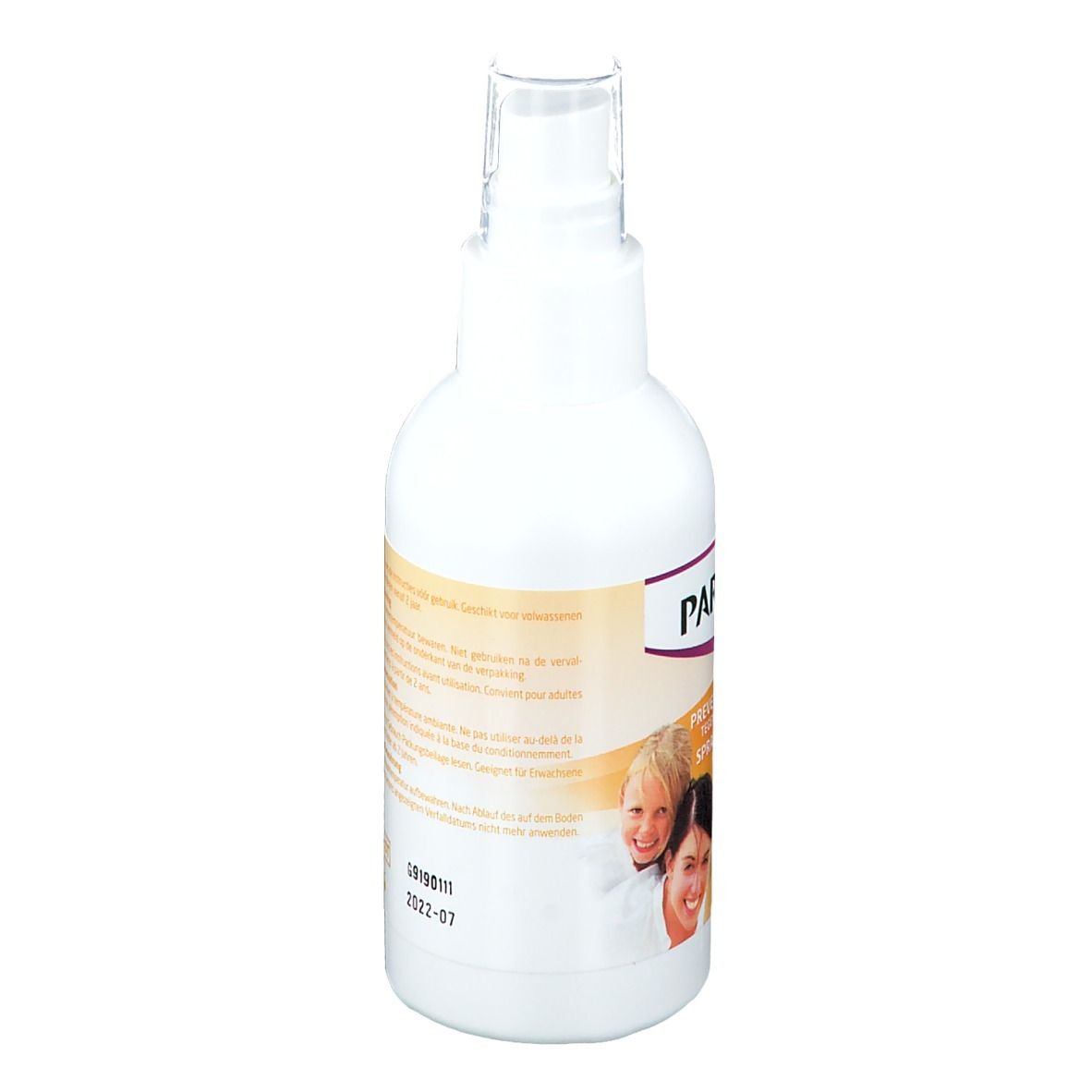 Witte sprayfles met productinformatie en kindergezichten. Oranje achtergrond. Lotnummer en vervaldatum.
