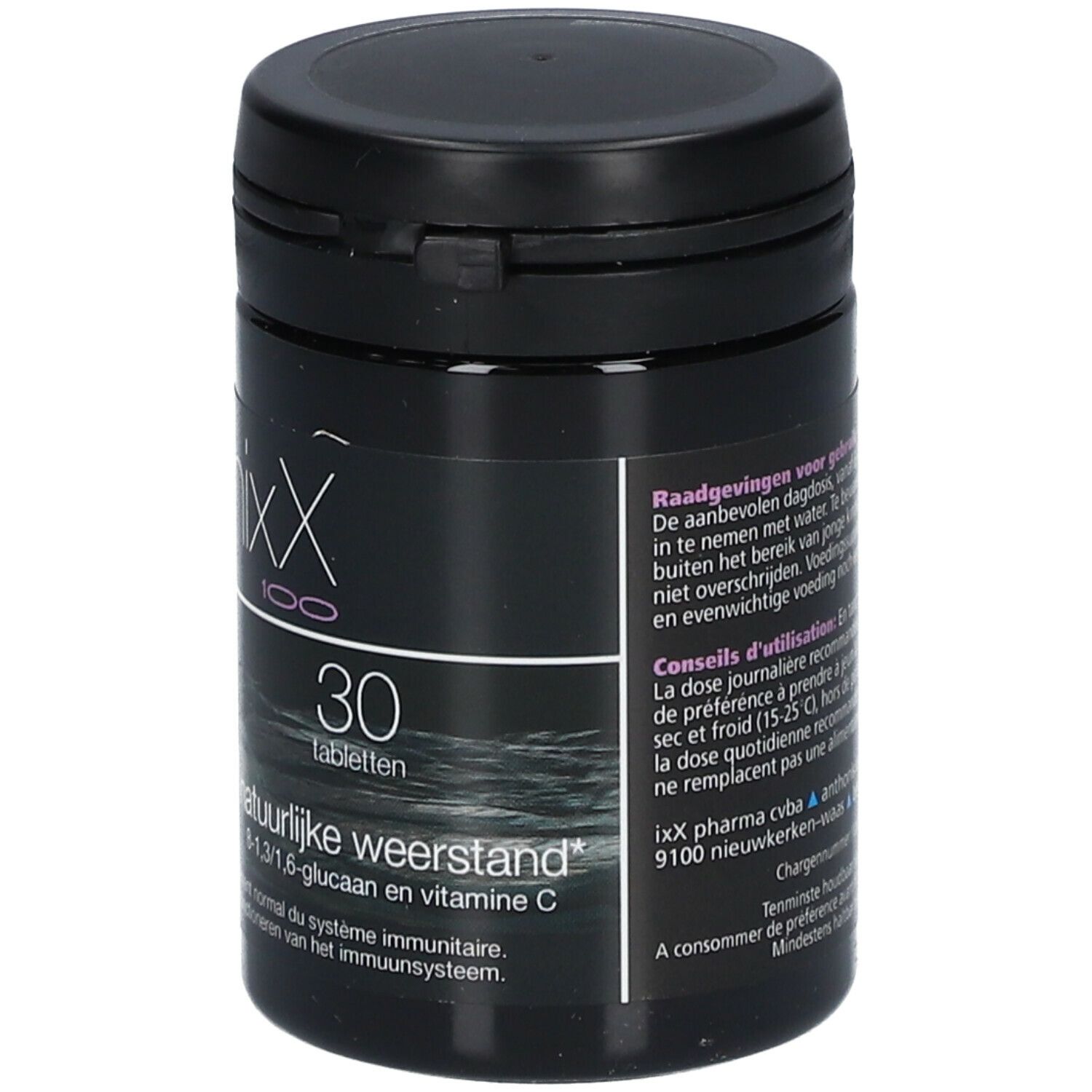 Zwarte fles ImunixX 100. Opschrift: 30 tabletten, natuurlijke weerstand, B-1,3/1,6-glucaan en vitamine C.