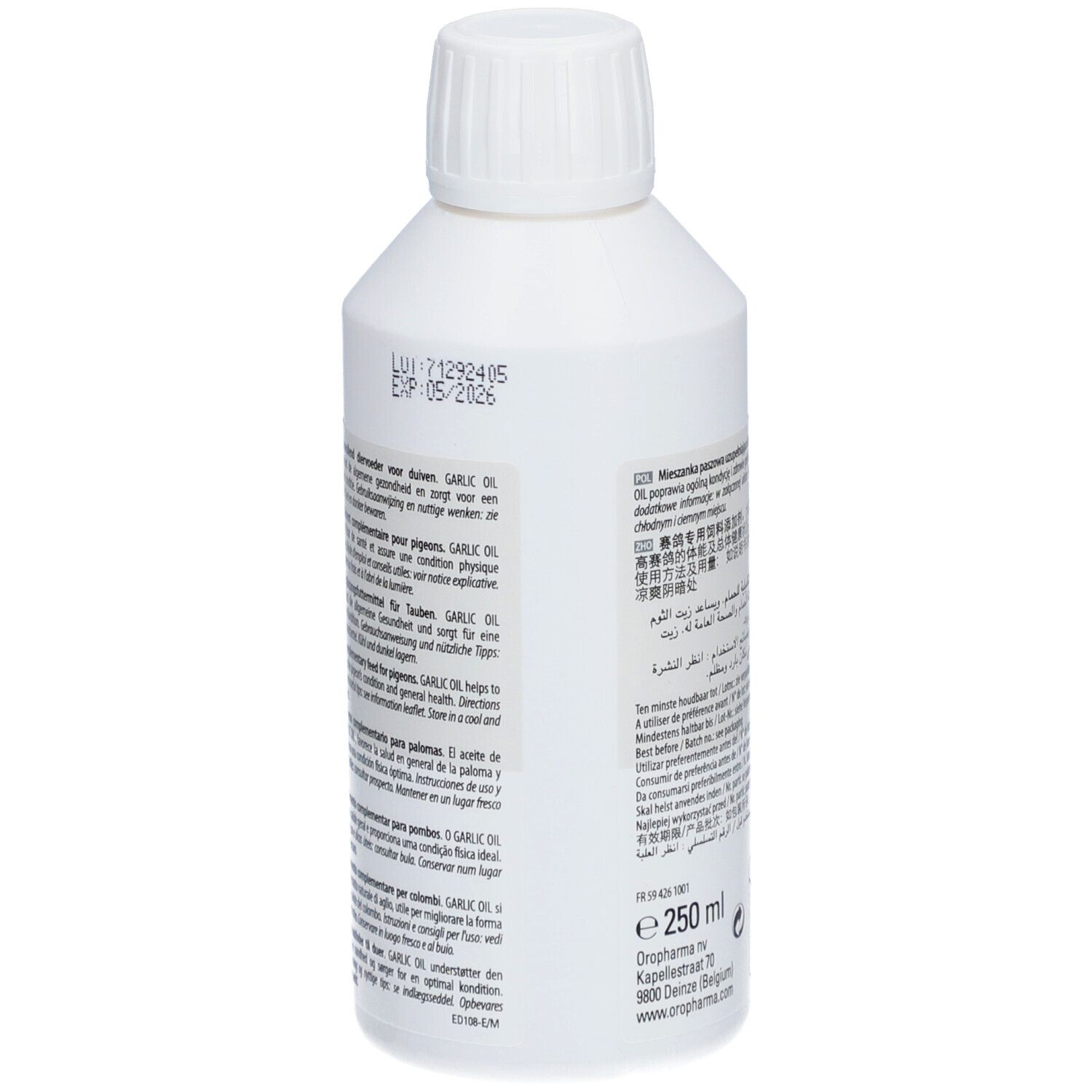 Rückseite einer weißen Flasche. Text in mehreren Sprachen. Aufschrift: GARLIC OIL. 250 ml. Haltbarkeitsdatum.