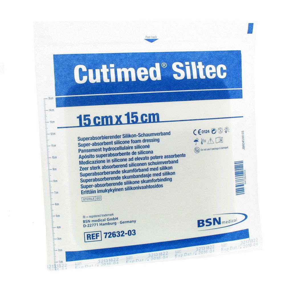Emballage Cutimed Siltec, 15 cm x 15 cm. Pansement en mousse de silicone super absorbant.