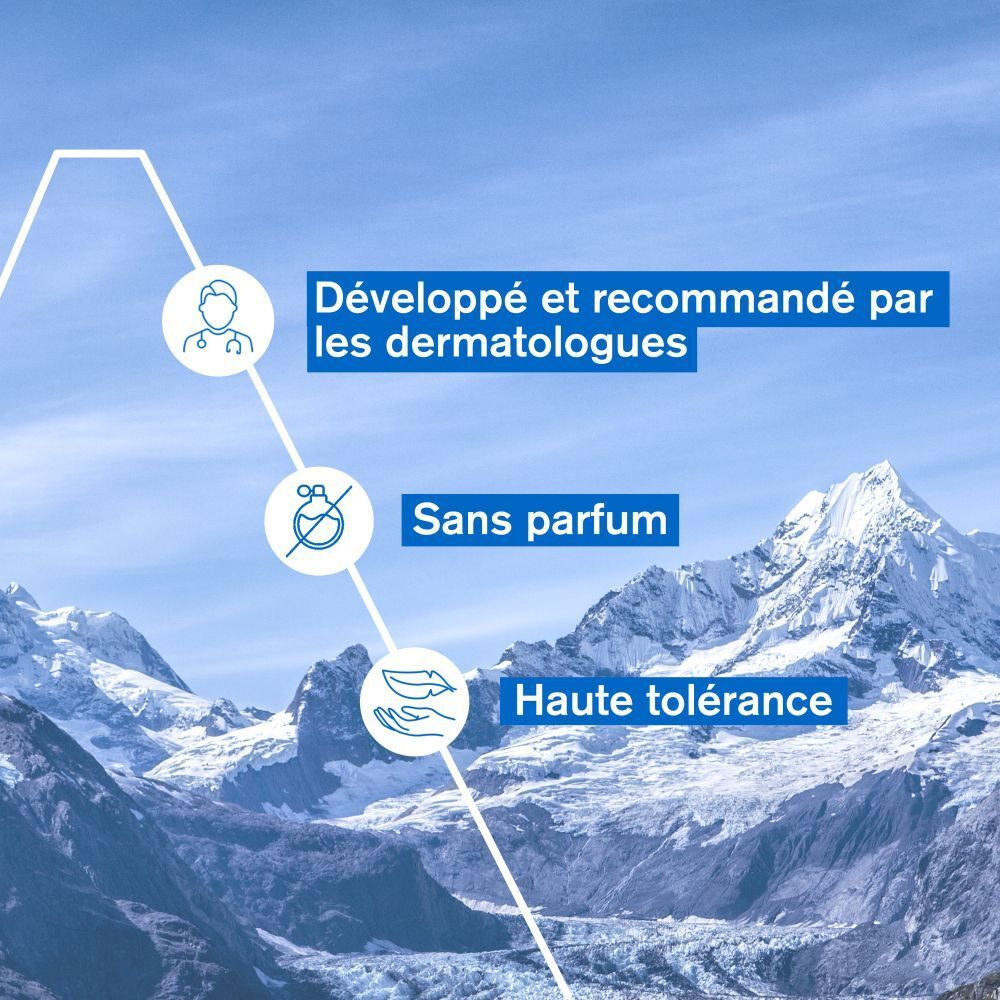 Côté de l'emballage Uriage DS Emulsion. Texte en plusieurs langues.