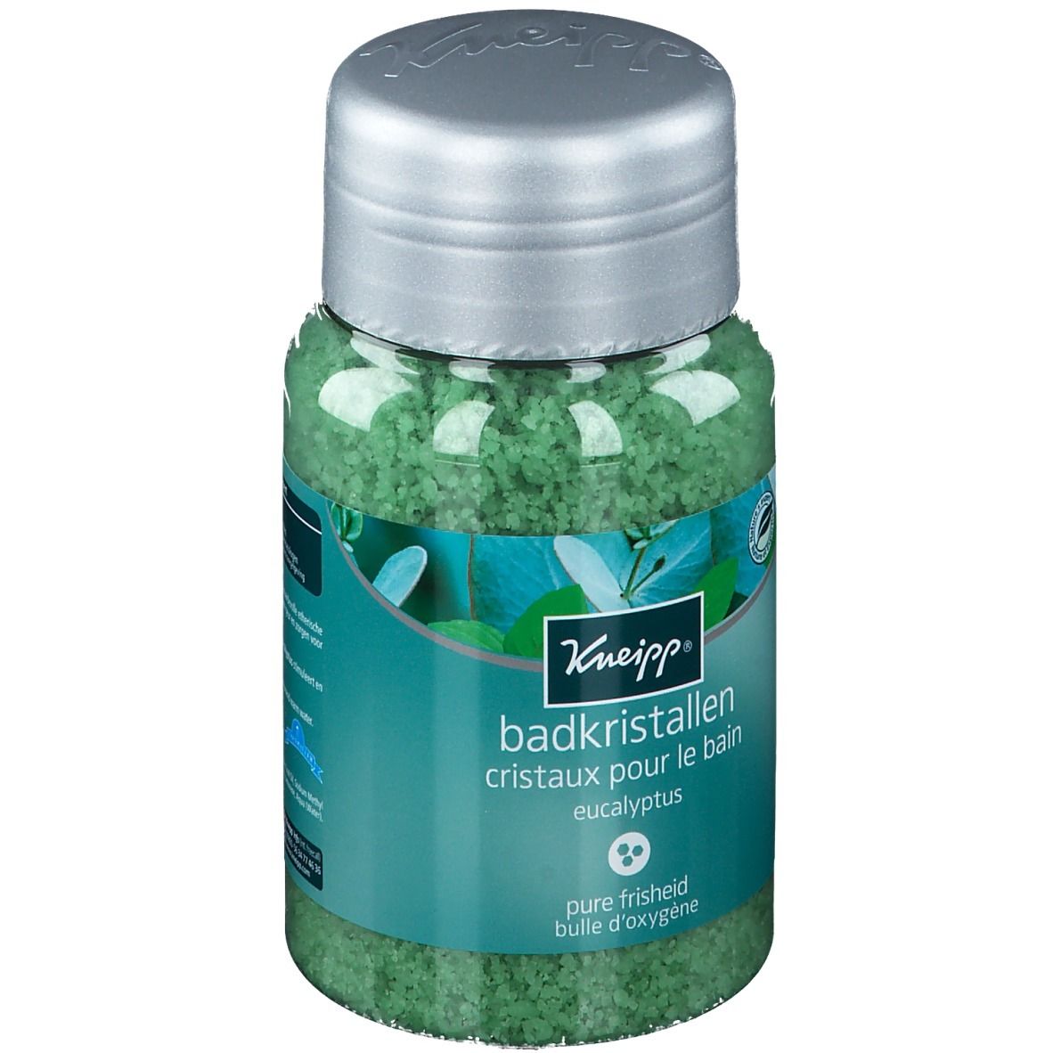 Kneipp Badkristallen Eucaliptus pot. Groene kristallen, zilveren deksel. Opschrift: Badkristallen, Eucaliptus, pure frisheid, 500g.