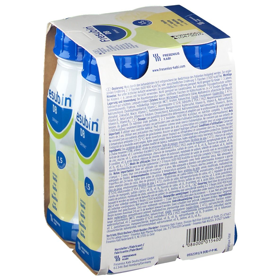 Verpakking met vier flessen Fresubin DB Drink Vanille. Achterkant van de verpakking met tekst. Blauwe doppen en witte etiketten. Opschrift: Fresubin DB Drink.