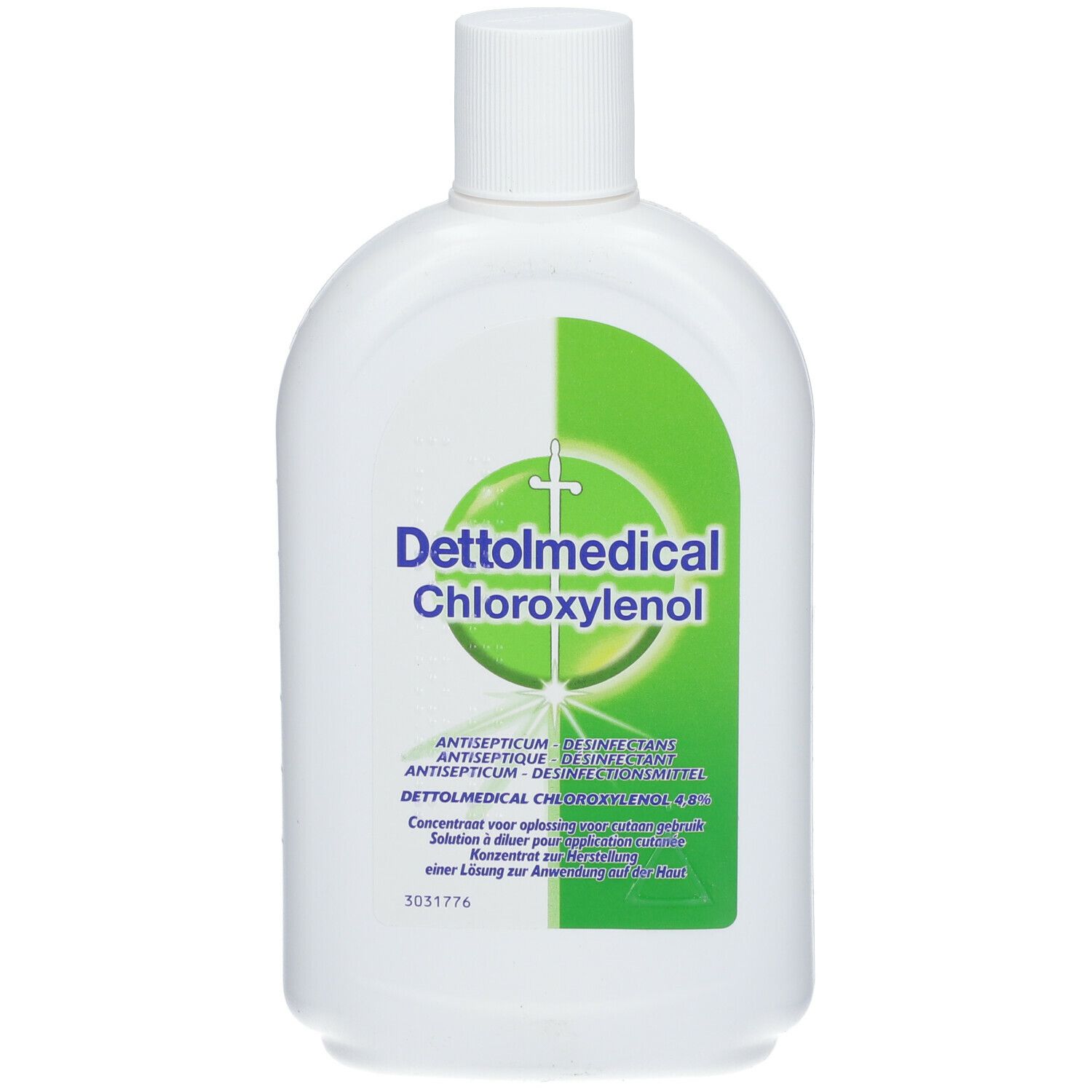 Witte fles met groen etiket. Opschrift: Dettolmedical Chloroxylenol. Antisepticum.