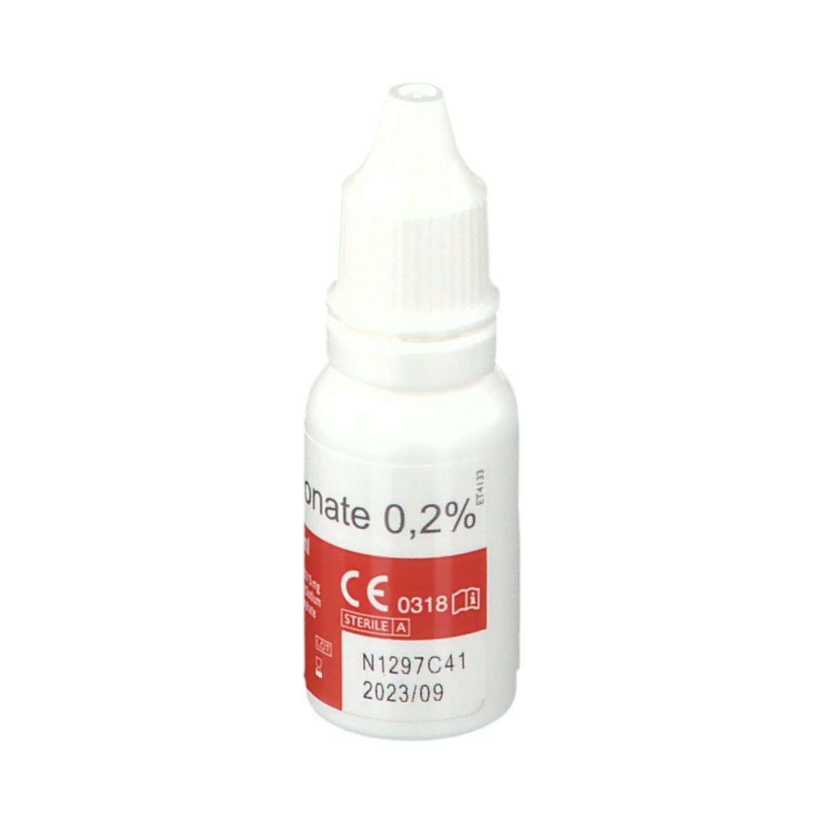 Flacon de gouttes ophtalmiques avec bouchon blanc. Inscription: Hyaluronate 0,2%. Autocollant rouge avec texte et marquage CE.