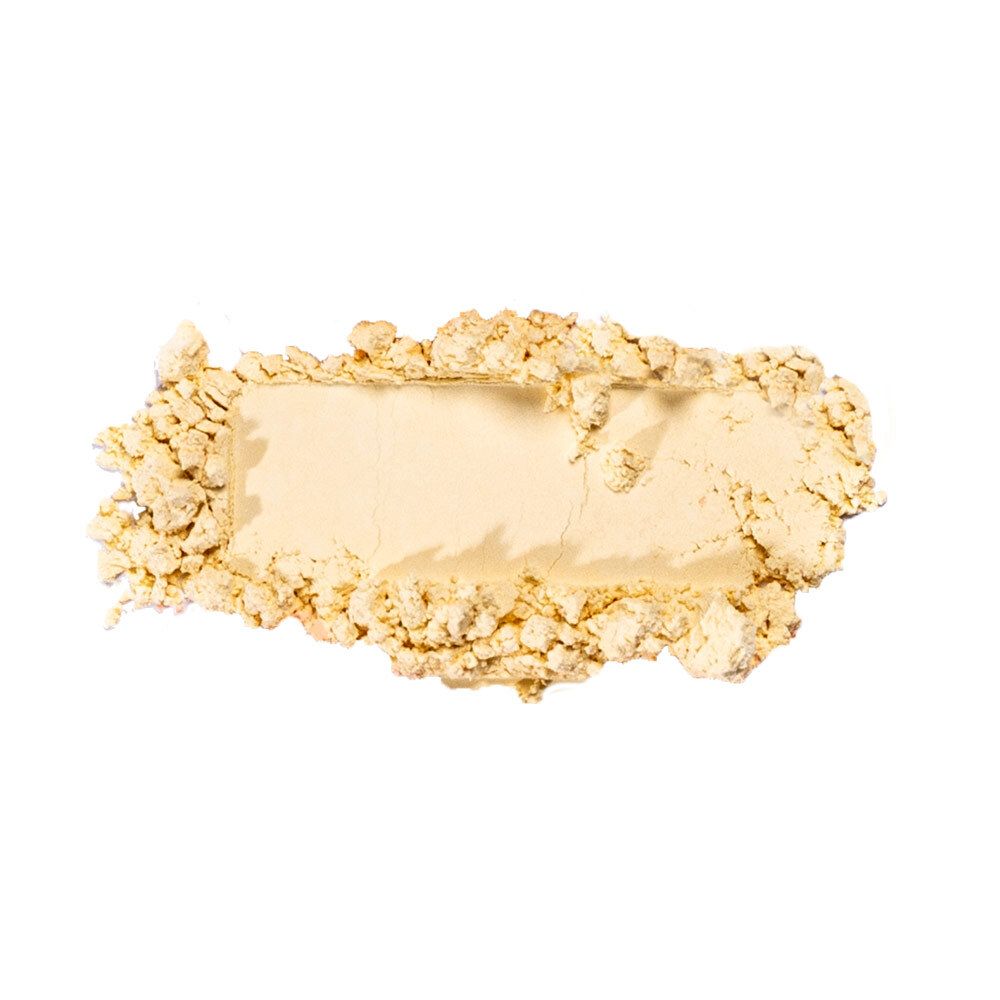 Poudre jaune sur fond blanc. Forme rectangulaire.