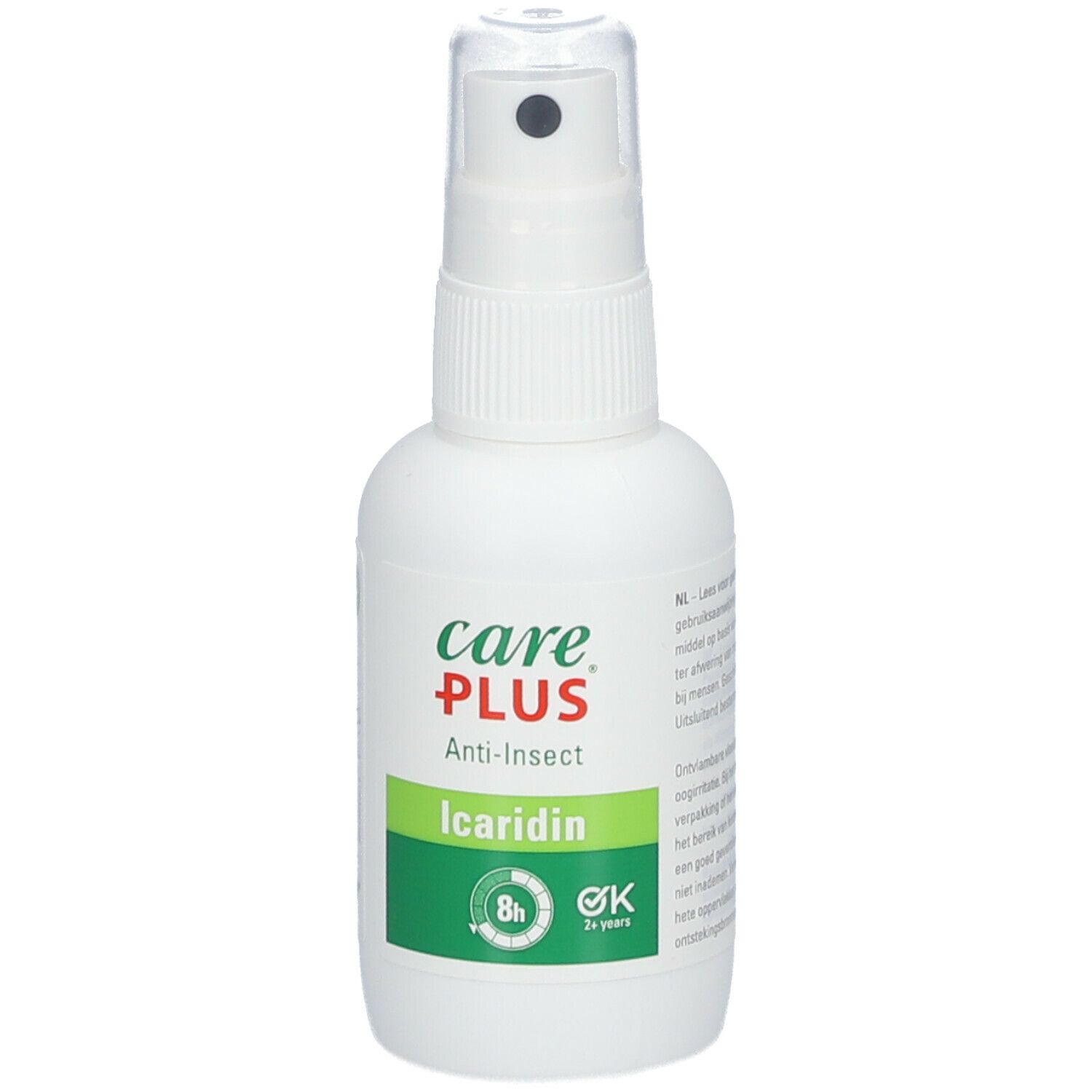 Flacon pulvérisateur blanc avec étiquette verte. Inscription : Care Plus Anti-Insect Icaridin. Avec tête de pulvérisation.