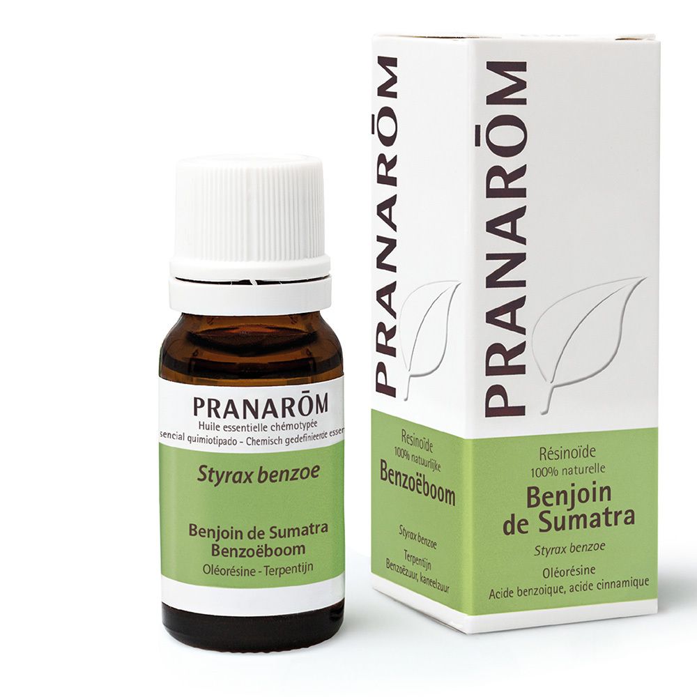Flacon en verre brun et boîte avec informations produit. Inscription: Pranarôm, Benjoin de Sumatra, Styrax benzoe.