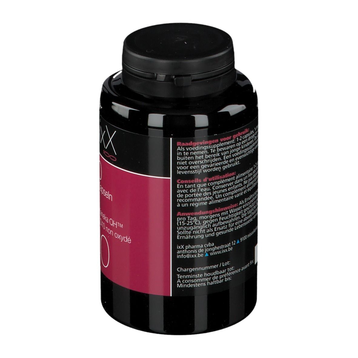Dos d'un flacon noir avec étiquette rouge. Informations textuelles.