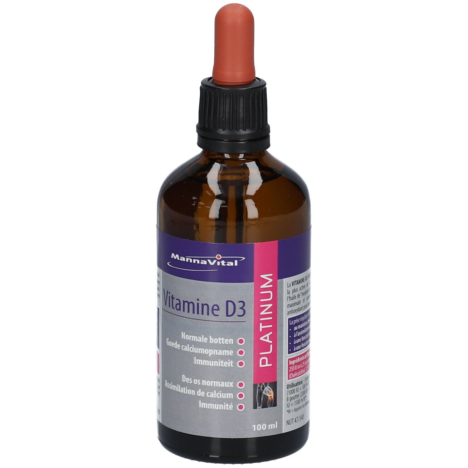 Bruine glazen fles met zwarte dop en rode pipet. Opschrift: MannaVital® Vitamine D3 Platinum.