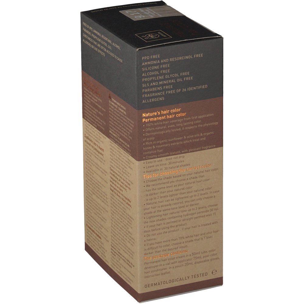 Schräge Ansicht der Haarfarben-Verpackung. Text: Frei von PPD, Ammoniak, Resorcin, Alkohol, Parabenen, Propylenglykol, SLS und Mineralöl. Dermatologisch getestet.