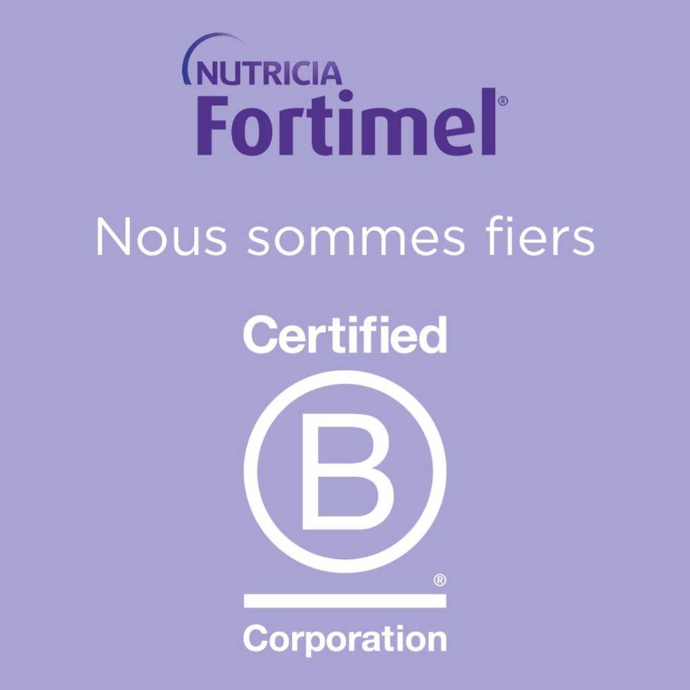 Boîte de 4 bouteilles Fortimel Compact Protein, goût banane. Vue du produit.