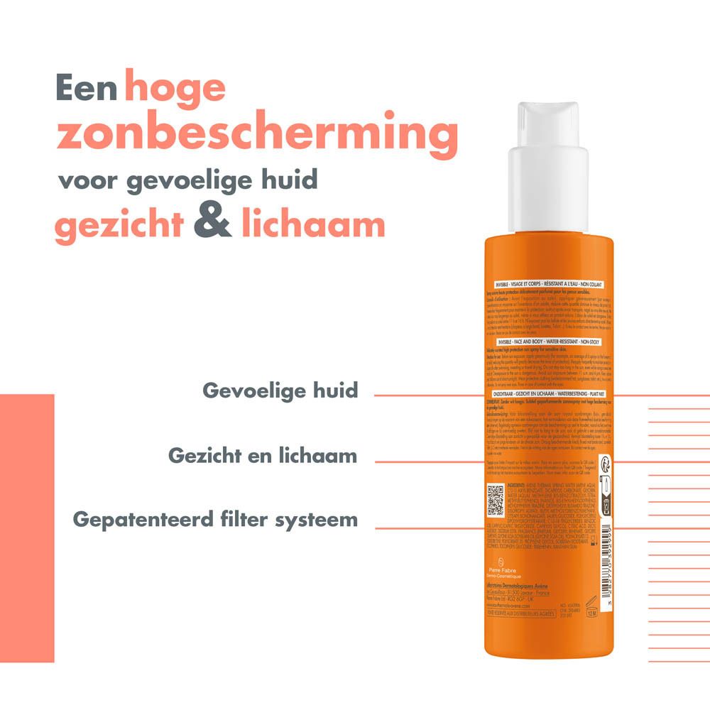 Achterkant van een oranje fles met witte sproeikop. Tekst en logo's.